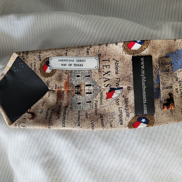 Tie - Picture 2 of 3